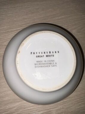 Pottery Barn Great White Ceramic Bowl - White